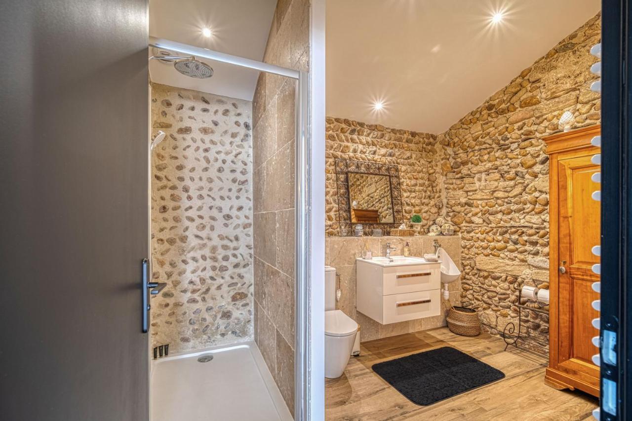 Le Vieux Platane Villa Malissard ภายนอก รูปภาพ